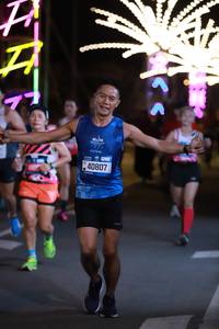 BIB: 1019, 40807
                            <button type="button" onclick="openModal(20276495)" class="btn btn-primary btn-sm float-right btn-popup" data-toggle="modal" data-target=".modal-high-quality">
                        <i class="fas fa-shopping-cart"></i> Add to Cart
                    </button>
                                            <button type="button" onclick="isThisMe(20276495, true)" class="btn btn-success btn-sm float-right btn-popup btn-isme hidden" data-toggle="tooltip" data-placement="bottom" title="นี่คือรูปของคุณใช่ไหม คลิกที่นี่เพื่อเอาเข้าอัลบั้ม">
                        <i class="fas fa-plus"></i> Add to album
                    </button>
                    <button type="button" onclick="isThisMe(20276495, false)" class="btn btn-warning btn-sm float-right btn-popup btn-isnotme hidden">
                        <i class="fas fa-ban"></i> Remove from album
                    </button>